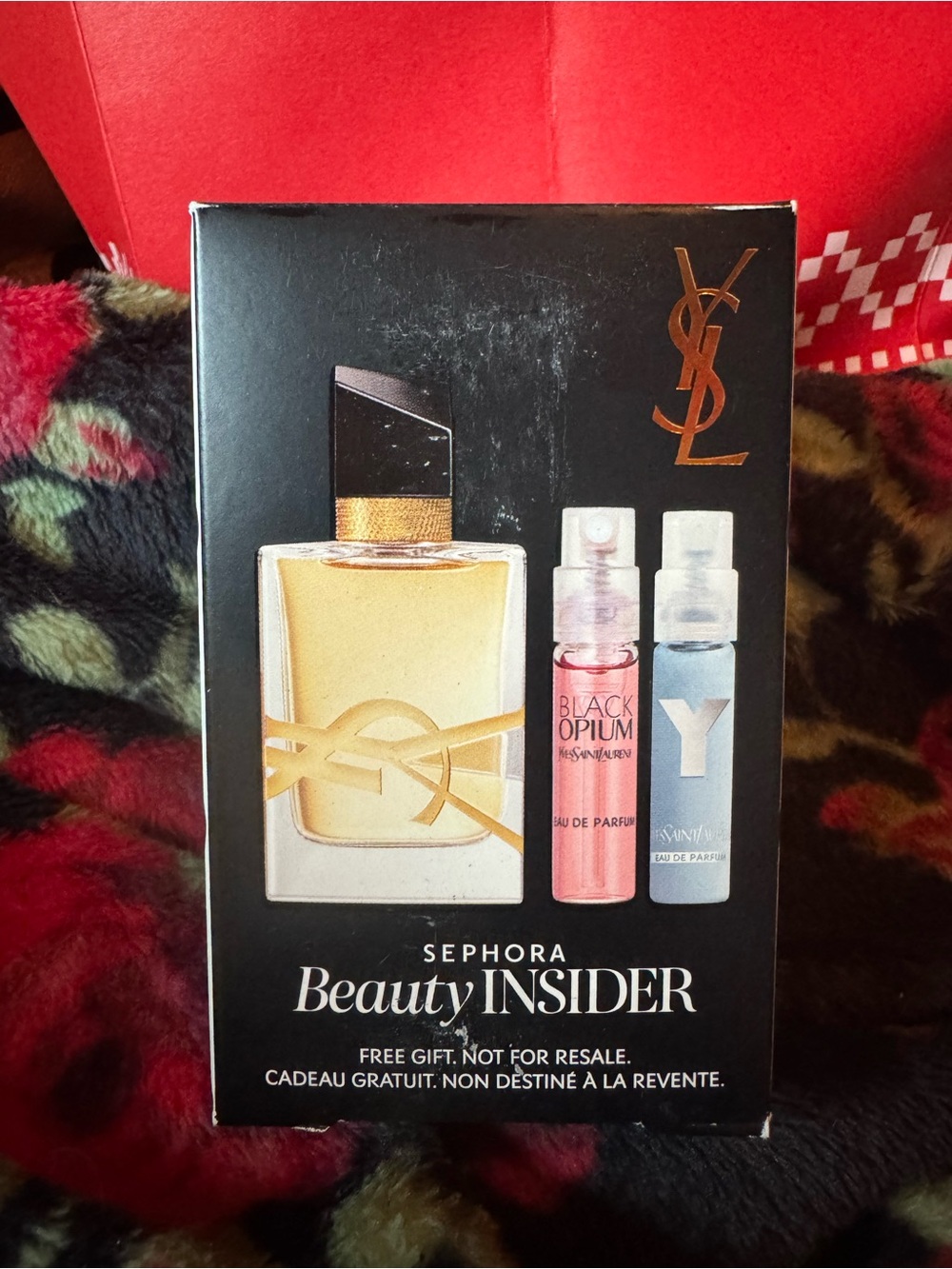 Yves Saint Laurent Perfume Sampler Set.